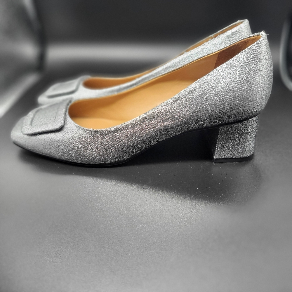 Talbots Carlye Buckle Block Heel Pumps Sz.8.5 M. - Picture 6 of 12